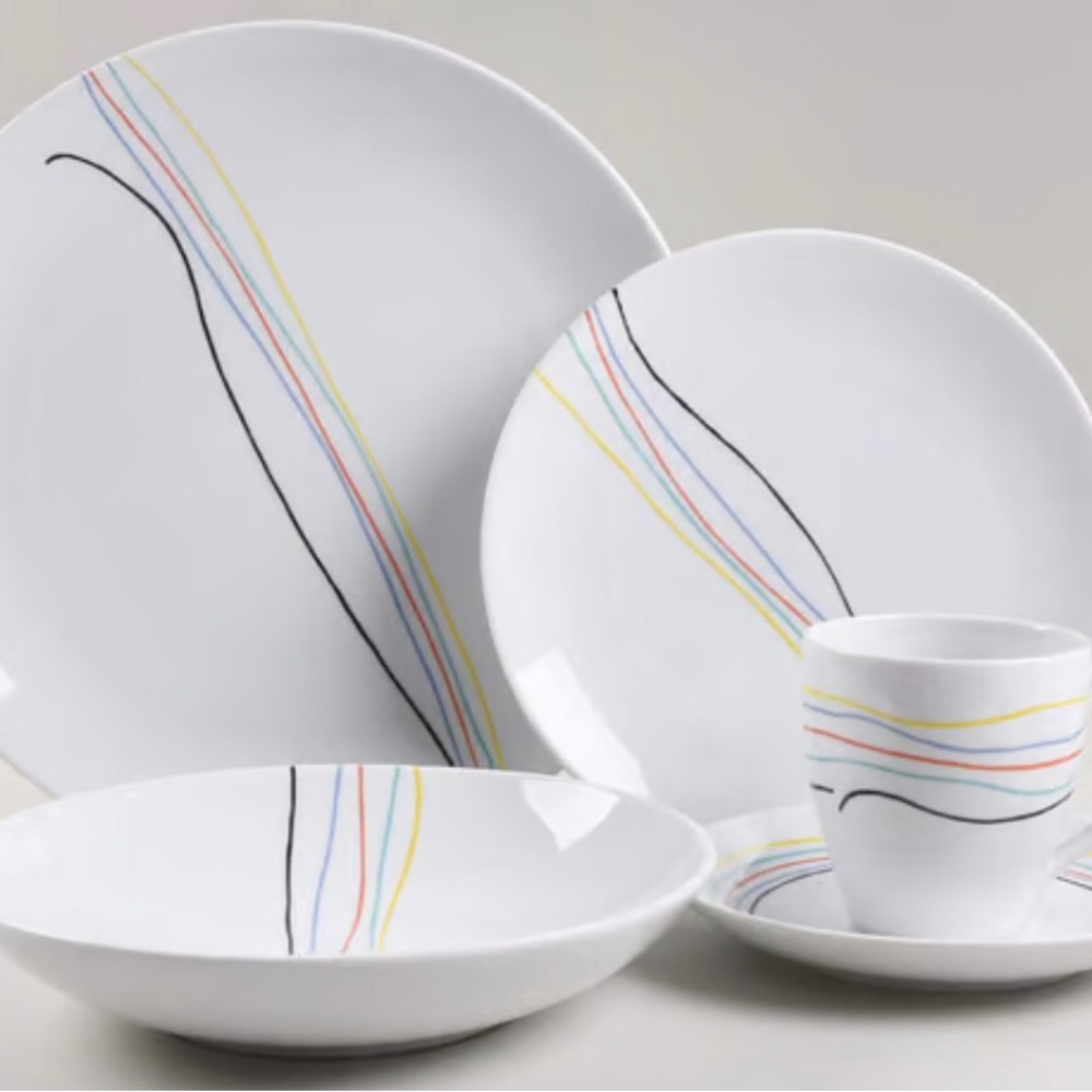 Color Threads by Studio Nova Five Piece Place Setting